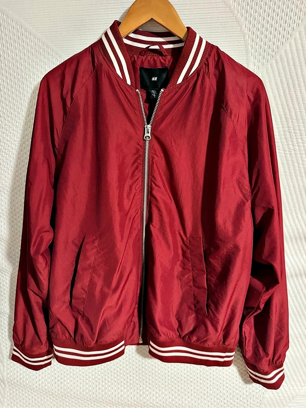 H&Medium Bomber Jacket in Red Size Medium Like New